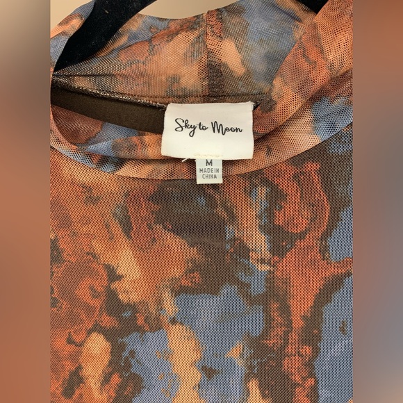 Super soft & comfortable long bell sleeve mesh mini dress in Size M - Picture 6 of 6